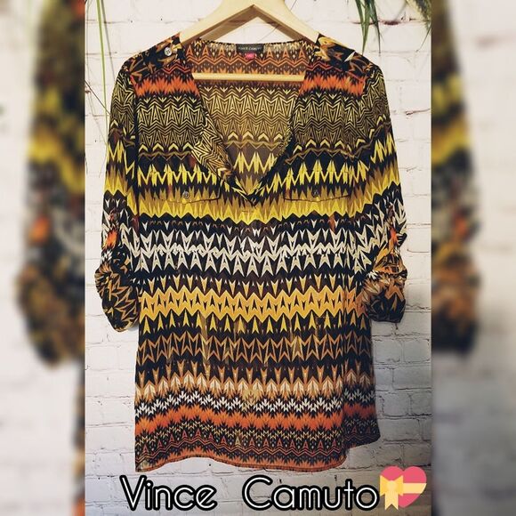 Vince Camuto v neck top - Picture 1 of 6